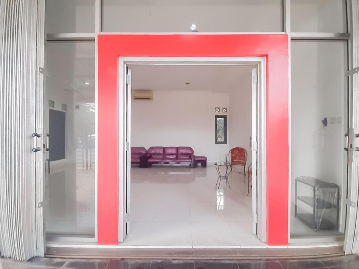 Wisma Asri Syariah Majalengka Redpartner Dawuhan Exterior photo